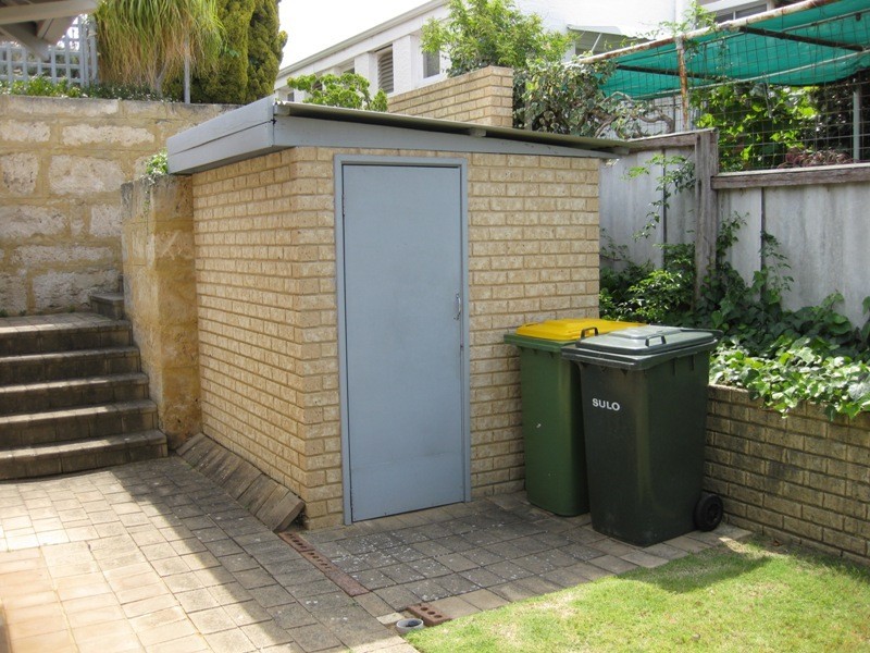 28A Money Road, Melville WA 6156