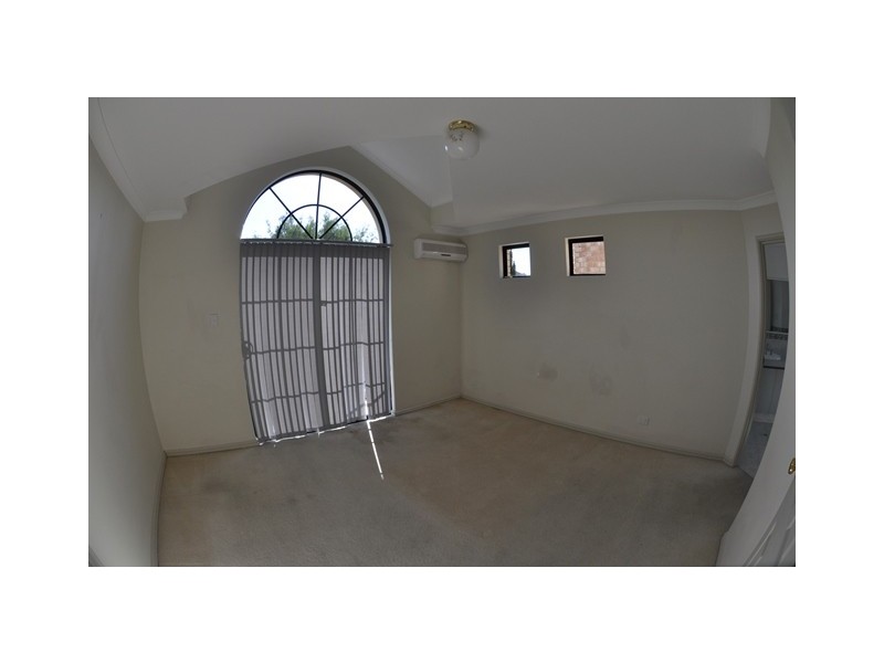 6/163 Stock Road, Attadale WA 6156