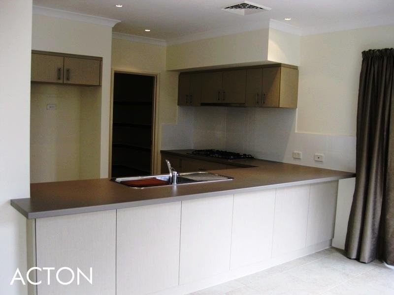 11A Daniel, Attadale WA 6156