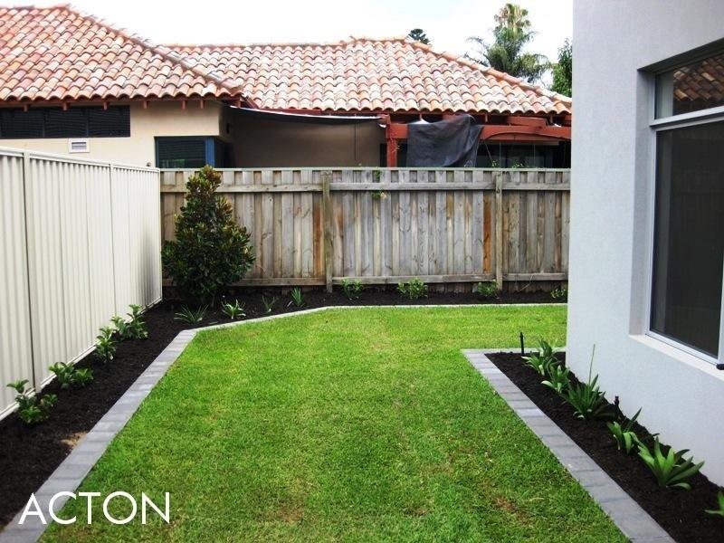 11A Daniel, Attadale WA 6156