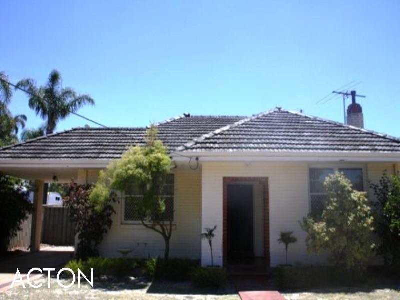 8 Parsons Road, Manning WA 6152