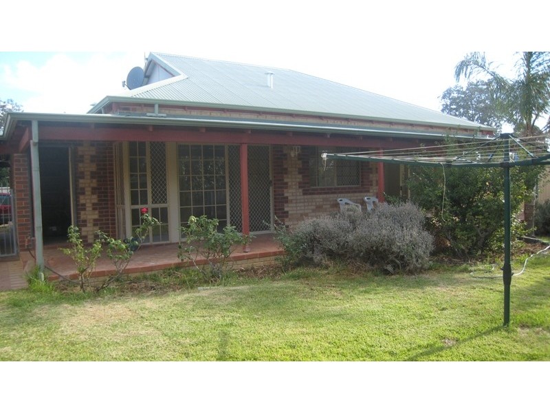 27B Strode Avenue, Hamilton Hill WA 6163