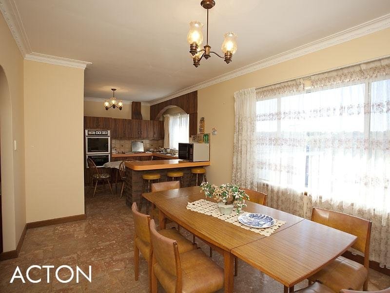 85C Samson Street, White Gum Valley WA 6162