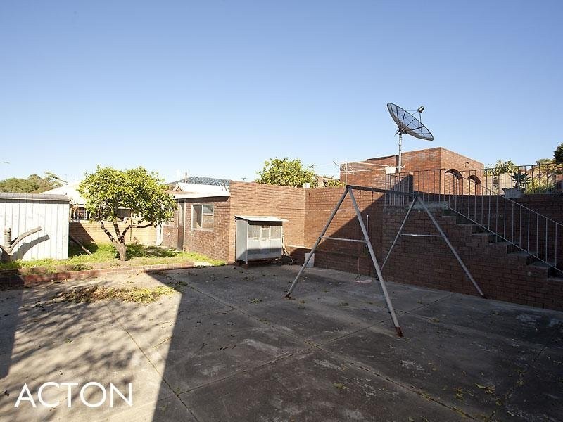 85C Samson Street, White Gum Valley WA 6162