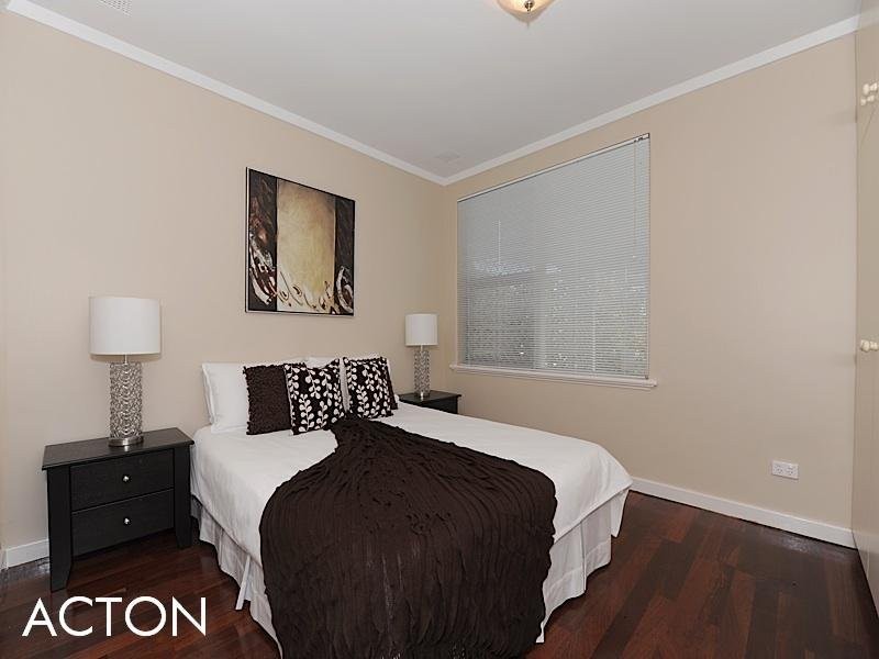 36a Denny Way, Alfred Cove WA 6154