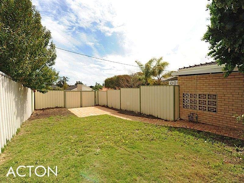 36a Denny Way, Alfred Cove WA 6154