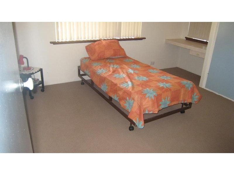 22 Wolfe Road, Oakford WA 6121