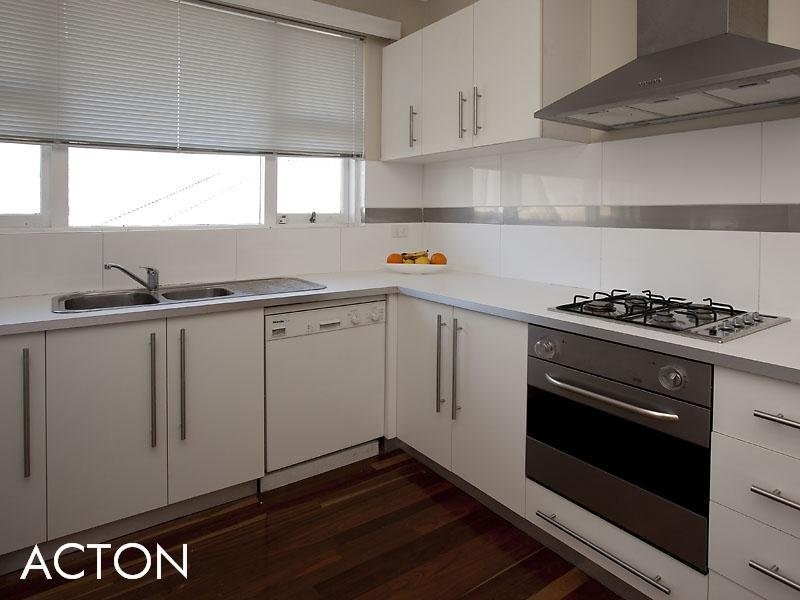 172 South Street, White Gum Valley WA 6162