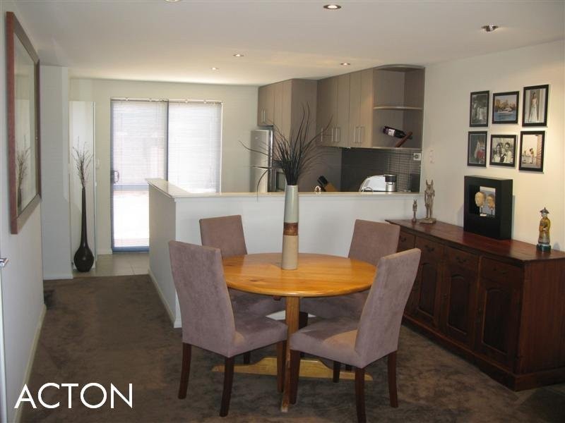 3/46 Leschenault Boulevard, Munster WA 6166