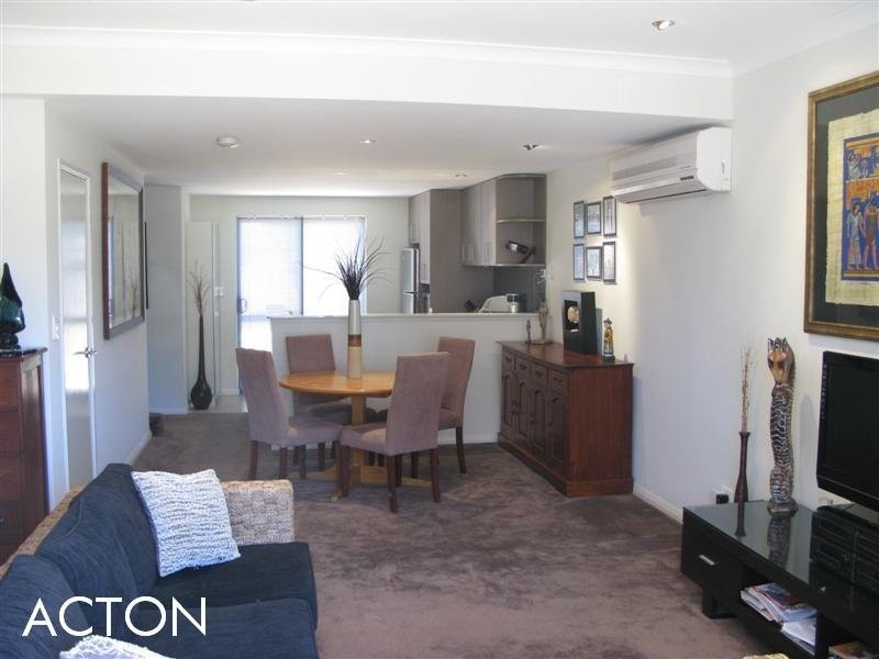 3/46 Leschenault Boulevard, Munster WA 6166