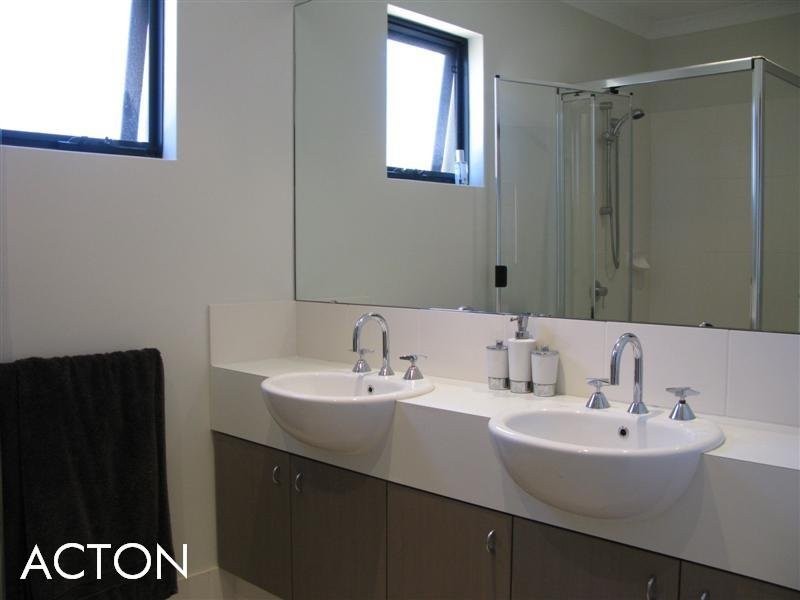 3/46 Leschenault Boulevard, Munster WA 6166