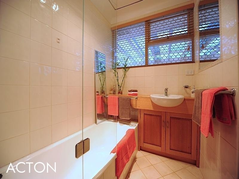 77 Shepherd Street, Beaconsfield WA 6162