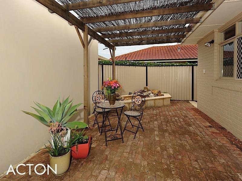 77 Shepherd Street, Beaconsfield WA 6162