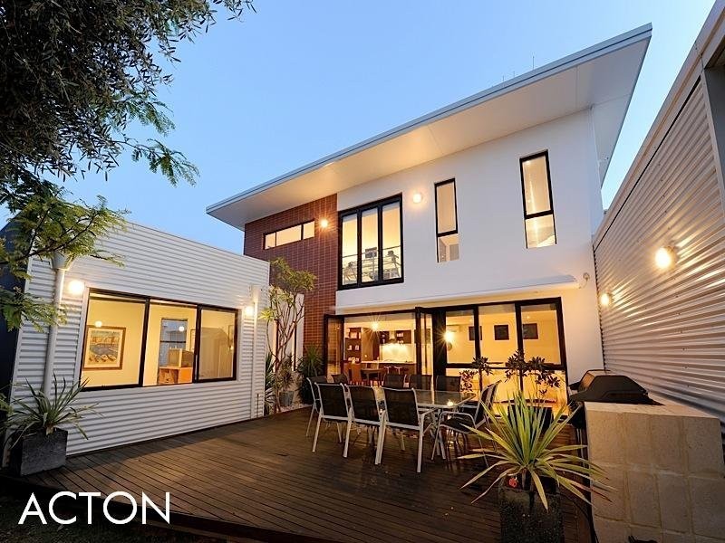 17A Westbury Crescent, Bicton WA 6157