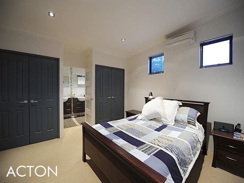 17A Westbury Crescent, Bicton WA 6157