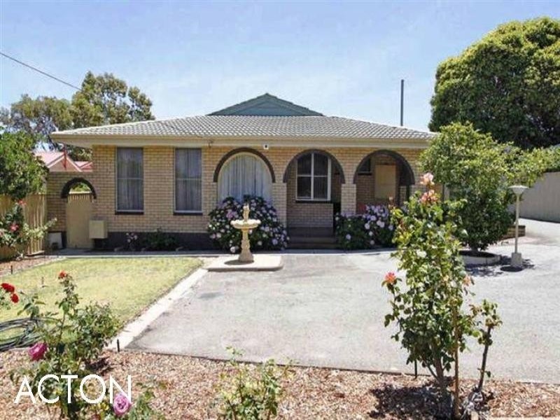 17 Kanimbla Street, Bicton WA 6157