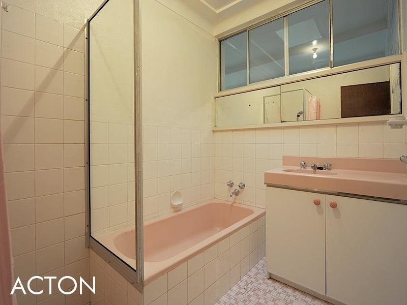 32 Pass Crescent, Beaconsfield WA 6162