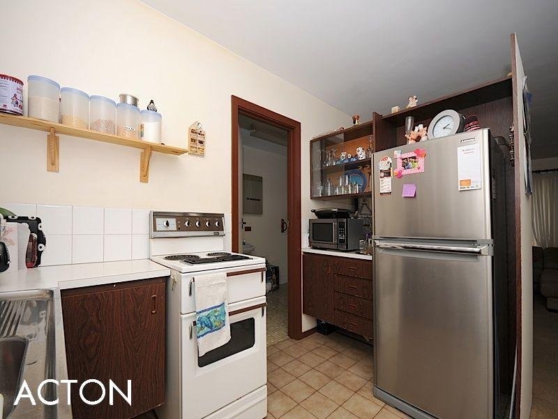 1/41 Carrington Street, Palmyra WA 6157