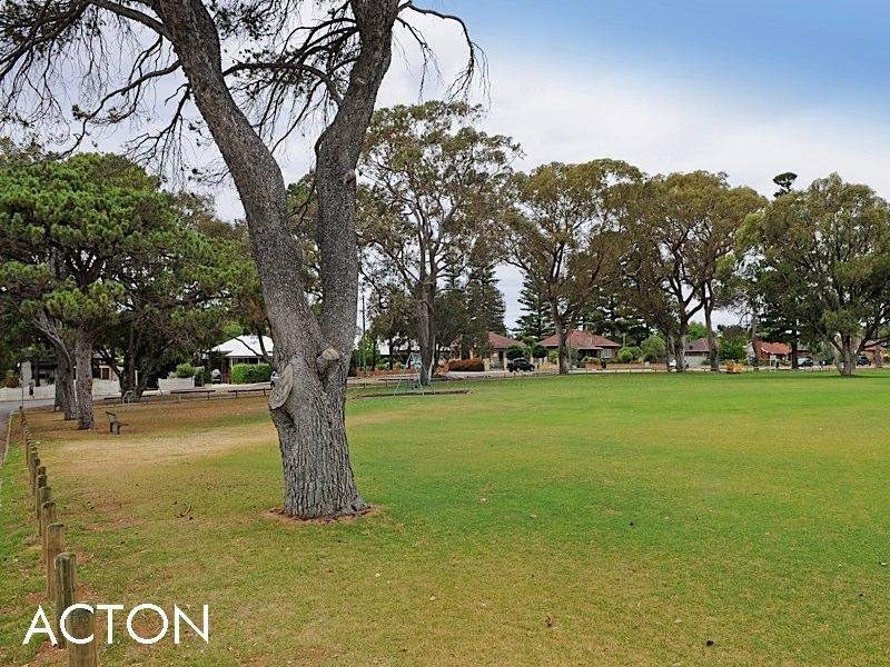 69A Shepherd Street, Beaconsfield WA 6162