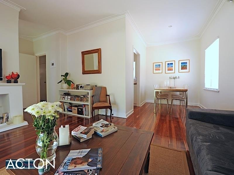 11 Coldwells Street, Bicton WA 6157