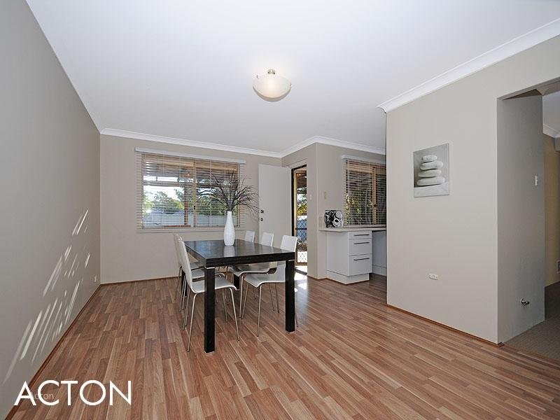 27 Grigg Place, Hilton WA 6163
