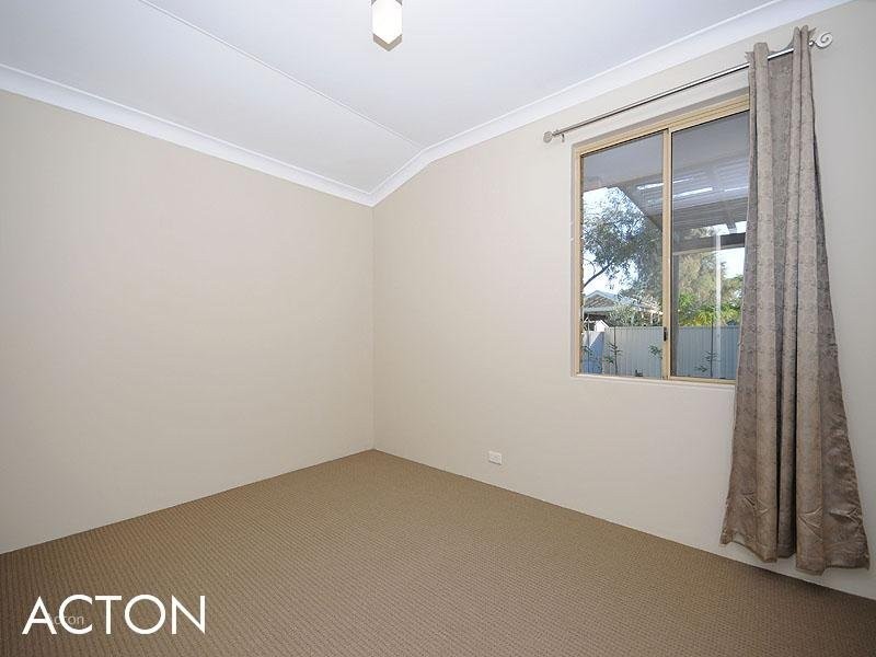 27 Grigg Place, Hilton WA 6163