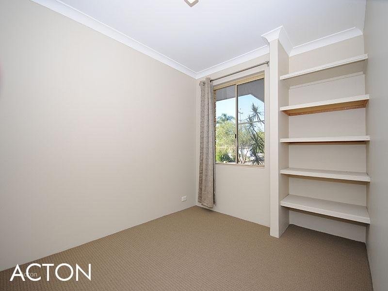 27 Grigg Place, Hilton WA 6163