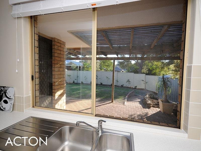 27 Grigg Place, Hilton WA 6163
