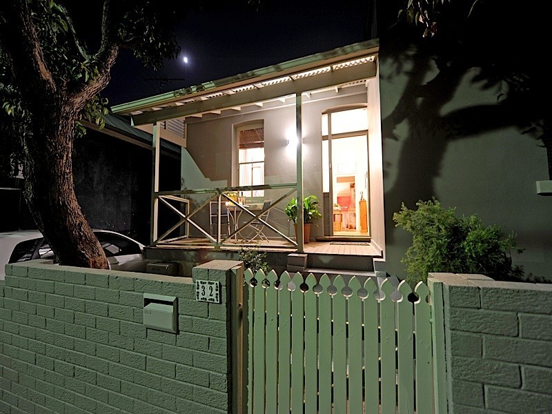 32 Lefroy Road, Beaconsfield WA 6162