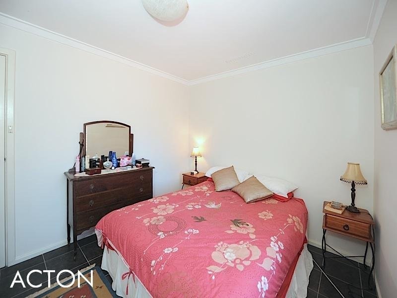 11/2 Adrian Street, Palmyra WA 6157