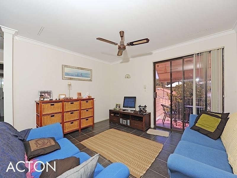 11/2 Adrian Street, Palmyra WA 6157