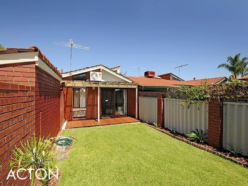 3/17 Money Road, Attadale WA 6156