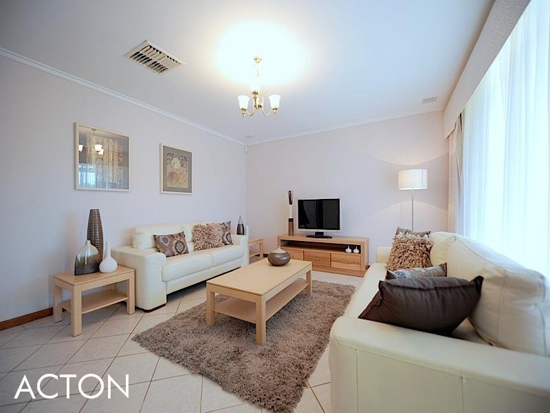 9 Michael Street, Beaconsfield WA 6162