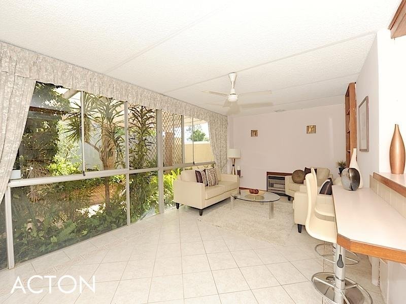 9 Michael Street, Beaconsfield WA 6162