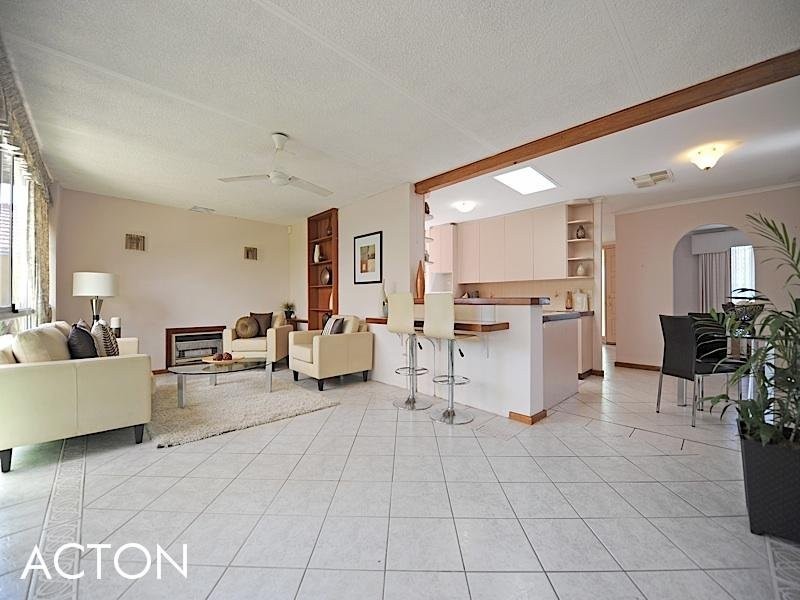 9 Michael Street, Beaconsfield WA 6162