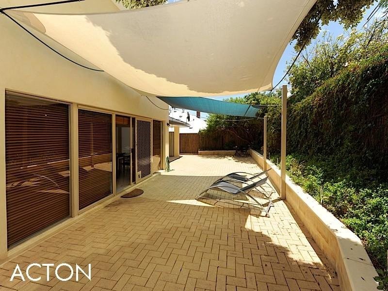 128A Solomon Street, Beaconsfield WA 6162