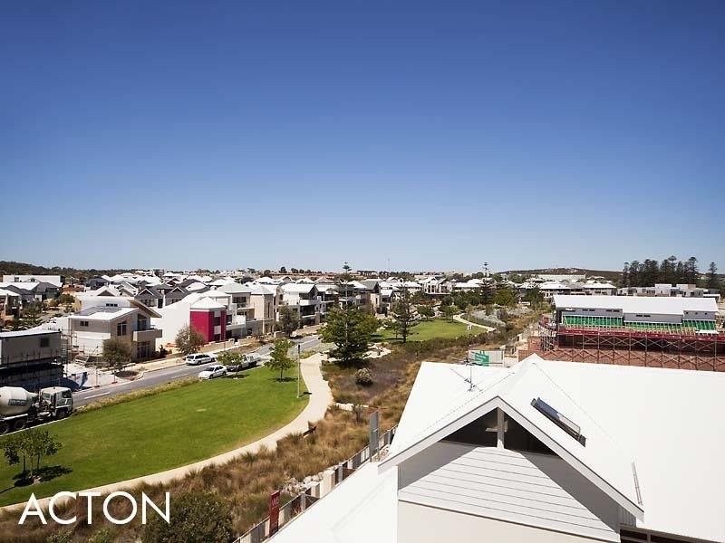 14/20 Enderby Close, North Coogee WA 6163