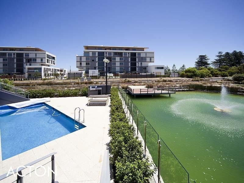 14/20 Enderby Close, North Coogee WA 6163