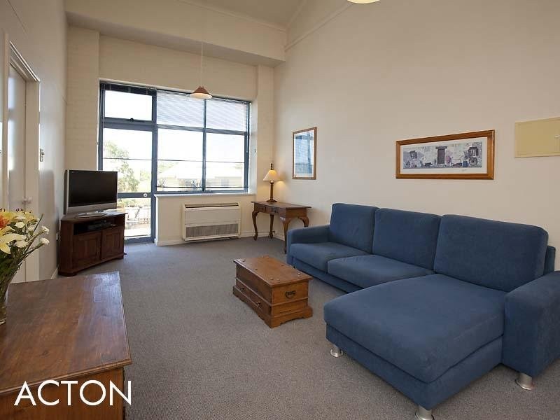 8/330 South Terrace, South Fremantle WA 6162