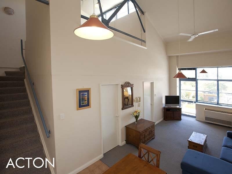 8/330 South Terrace, South Fremantle WA 6162
