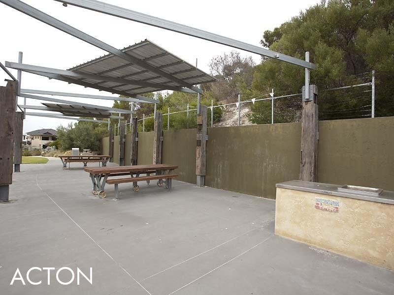 43/1 Longford Road, Beaconsfield WA 6162