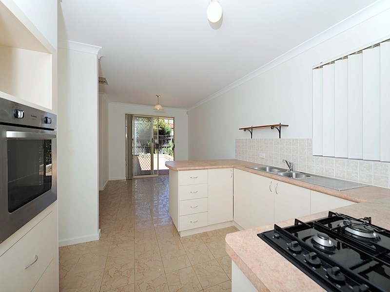 6/19 Goy Court, Palmyra WA 6157