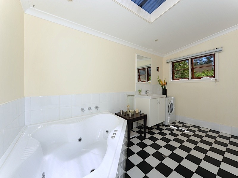 9 Rueben Street, Beaconsfield WA 6162