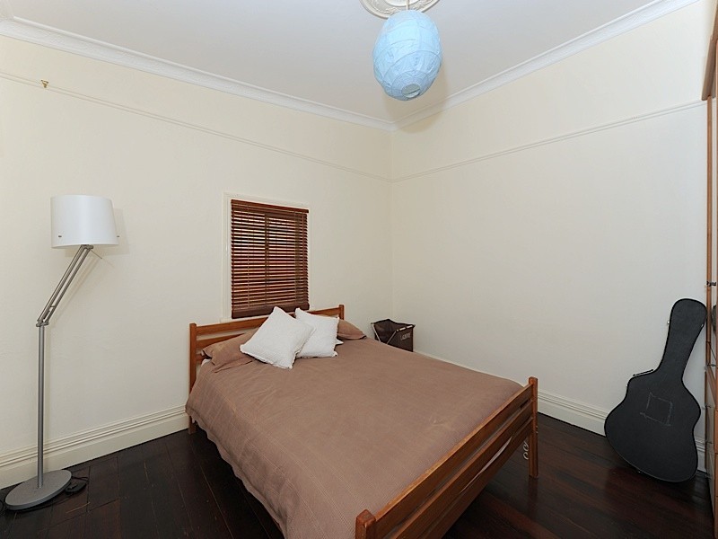 9 Rueben Street, Beaconsfield WA 6162
