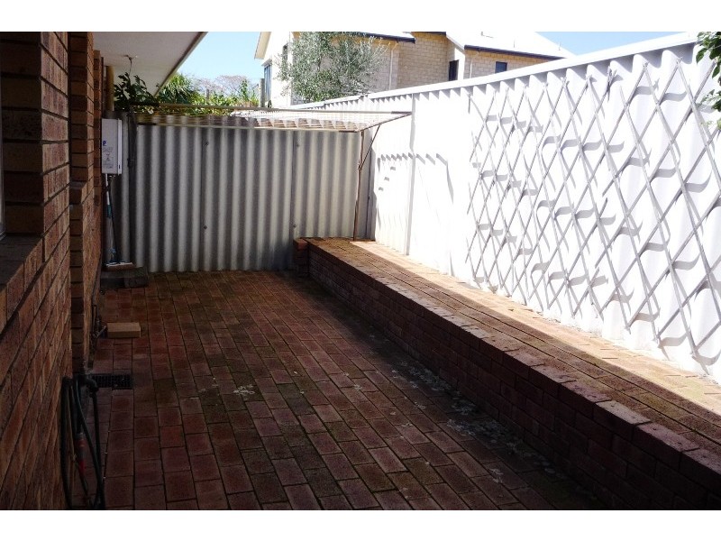 6/84 Waddell Road, Bicton WA 6157