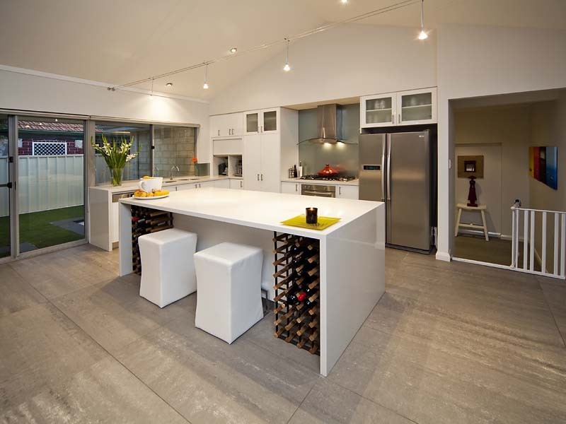 198 Hampton Road, Beaconsfield WA 6162