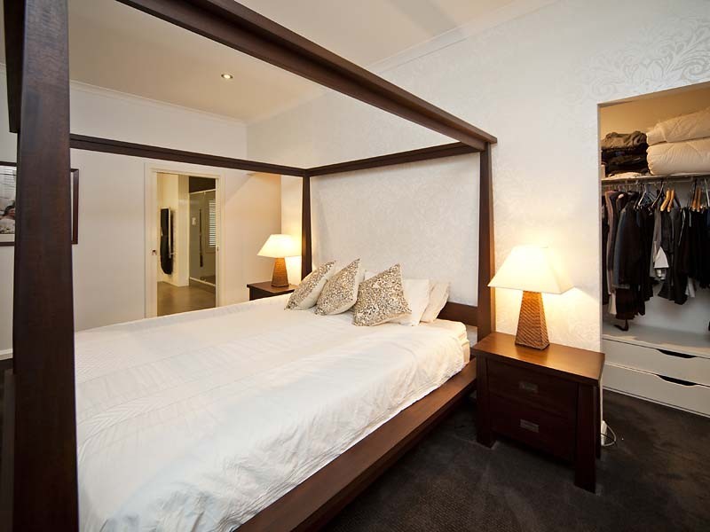 198 Hampton Road, Beaconsfield WA 6162