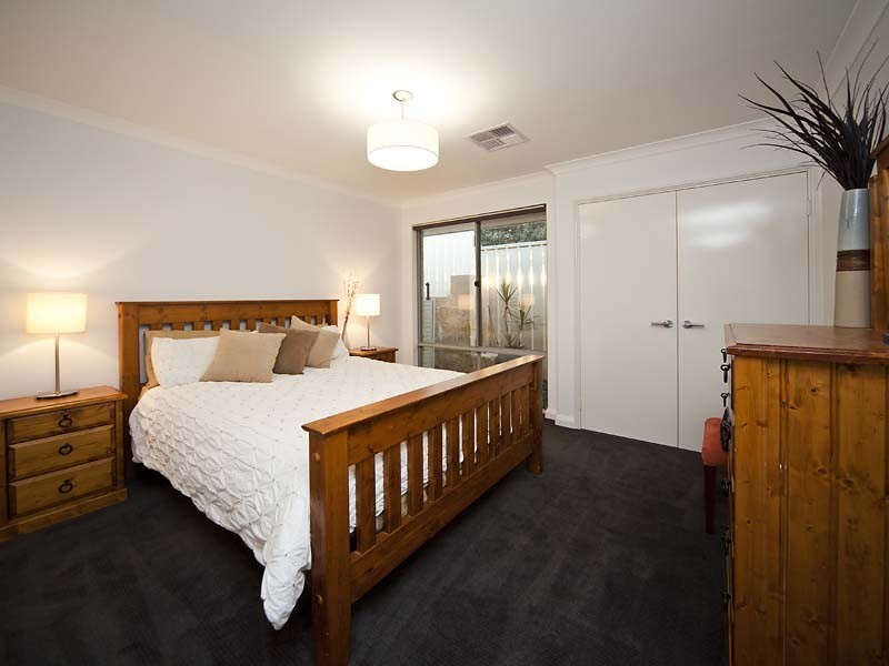 198 Hampton Road, Beaconsfield WA 6162