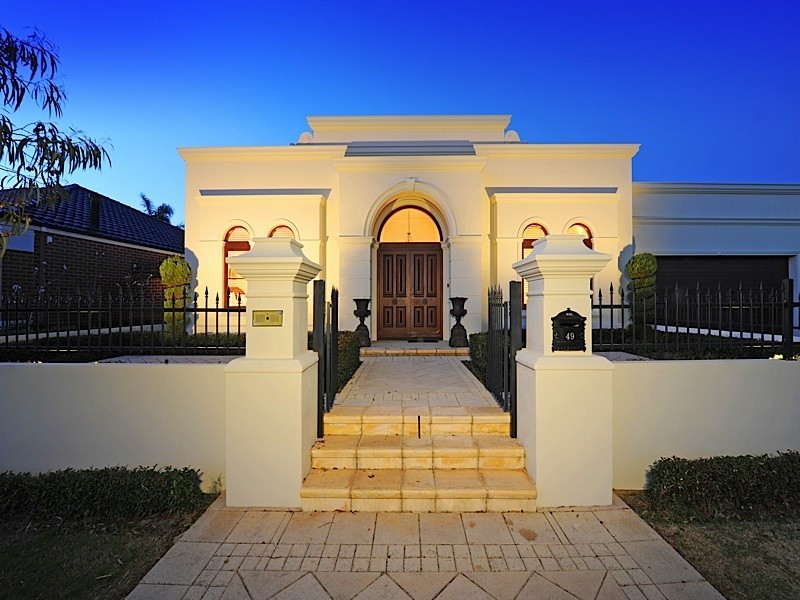 49 Amity Boulevard, Coogee WA 6166