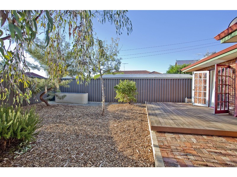 5 Tracey Mews, Hamilton Hill WA 6163